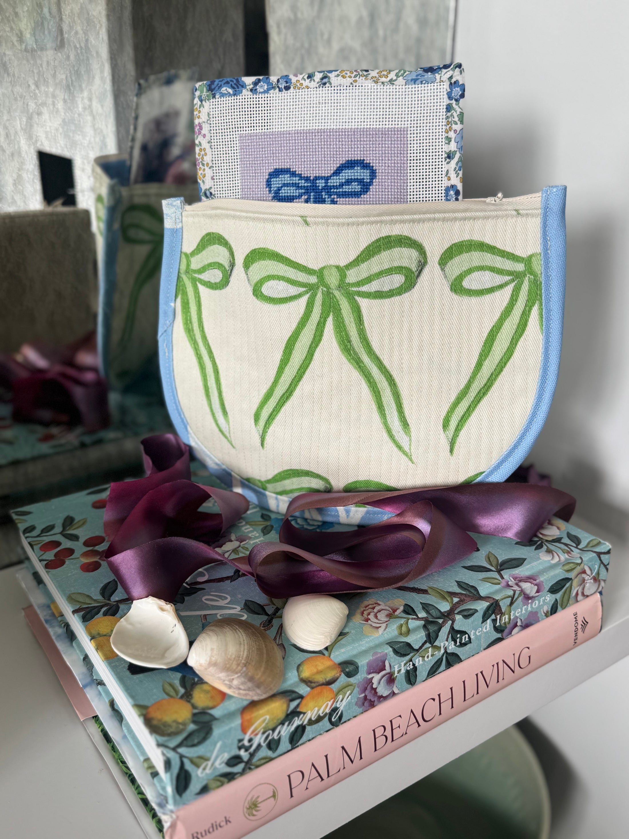 Green Bow Needlepoint Canvas Thread Pouch Bag